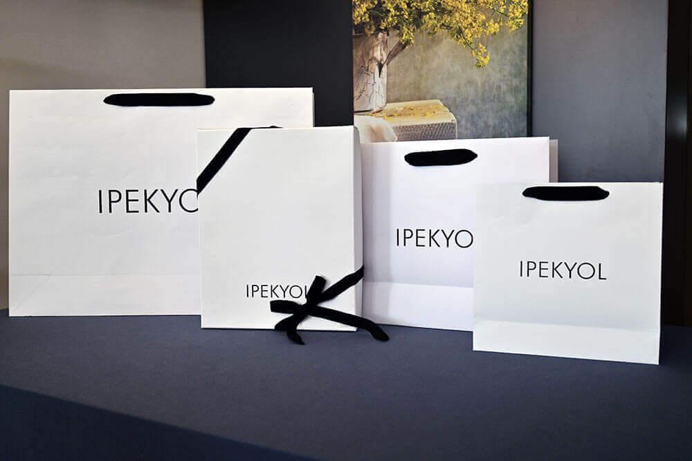 İpekyol için üretilmiş baskılı karton çanta